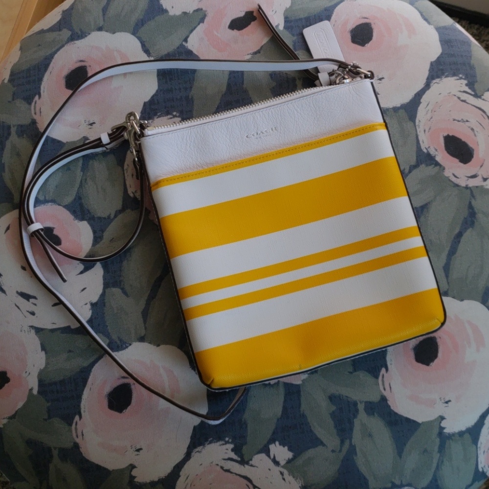 Crossbody coach purse